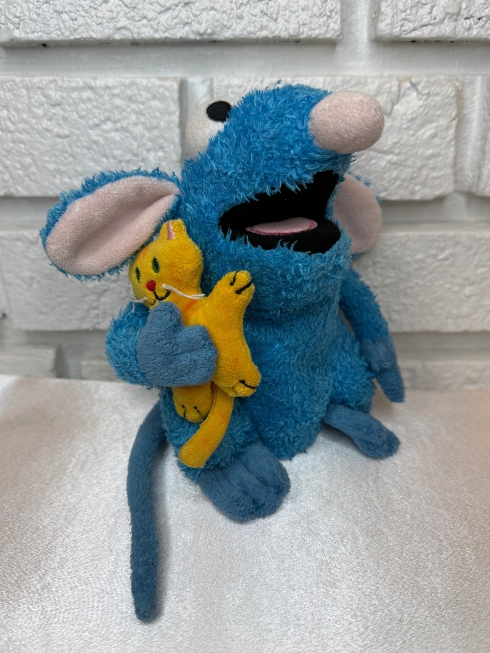 Vintage Bear in the Big Blue House Tutter Plush holding stuffed cat plush